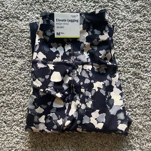 NWT Old Navy High-Waisted PowerSoft Run Leggings in Tall
